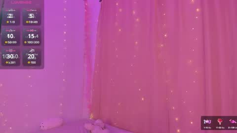 Snapshot of eimy_leny_ chatting on 09.30.25 EIMY online show from 09.30.25