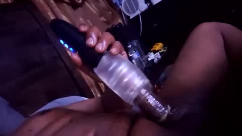 Snapshot of el_santo18 chatting on 03.10.25 Santos online show from 03.10.25