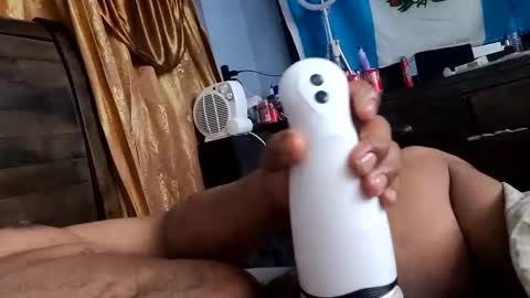 Snapshot of el_santo18 chatting on 09.21.25 Santos online show from 09.21.25