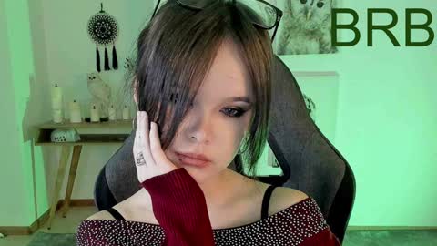 Snapshot of elainebeness chatting on 12.04.24 Your sweet girl online show from 12.04.24