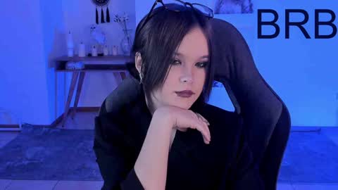Snapshot of elainebeness chatting on 12.08.24 Your sweet girl online show from 12.08.24