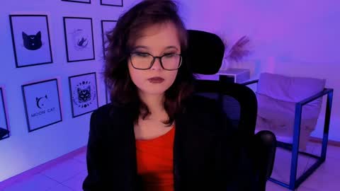 Snapshot of elainebeness chatting on 12.13.24 Your sweet girl online show from 12.13.24