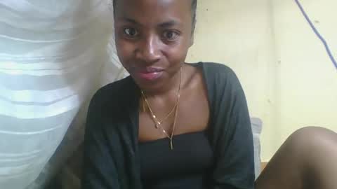 Snapshot of elalia1234 chatting on 09.21.25 elalia1234 online show from 09.21.25