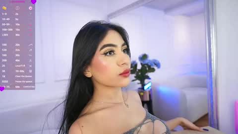 Snapshot of elasummeer chatting on 02.17.25 Elasummeer online show from 02.17.25