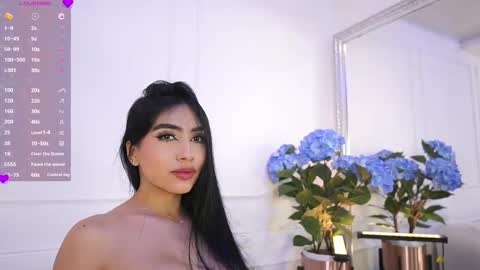 Snapshot of elasummeer chatting on 02.25.25 Elasummeer online show from 02.25.25