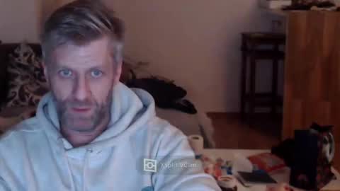 Snapshot of elculiador2207 chatting on 01.15.25 Timm online show from 01.15.25