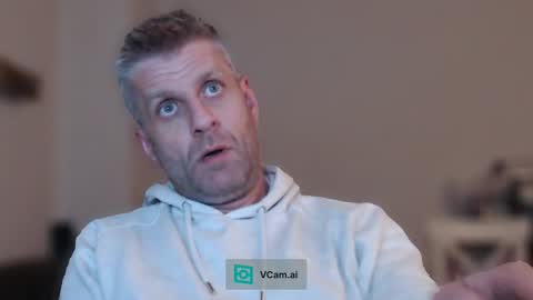 Snapshot of elculiador2207 chatting on 10.30.25 Timm online show from 10.30.25