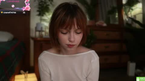 Snapshot of electric_woman chatting on 09.21.25 Aleksa online show from 09.21.25