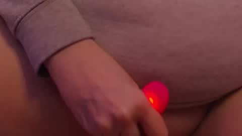 Snapshot of electrifiedlove_ chatting on 10.15.25 electrifiedlove_ online show from 10.15.25