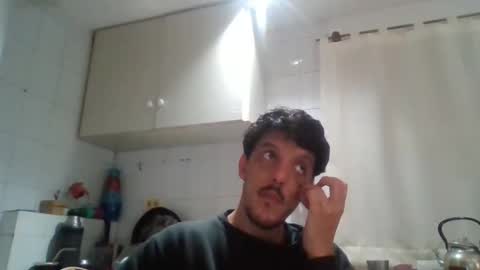 Snapshot of electrodreams chatting on 09.21.25 electrodreams online show from 09.21.25