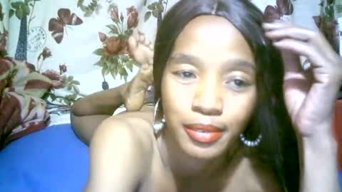 Snapshot of elenah0123 chatting on 10.10.25 elenah013 online show from 10.10.25