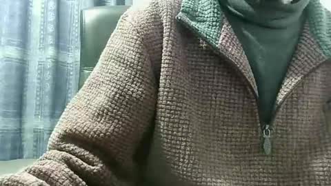 Snapshot of elfyonee chatting on 12.07.24 elfyonee online show from 12.07.24