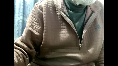 Snapshot of elfyonee chatting on 12.08.24 elfyonee online show from 12.08.24