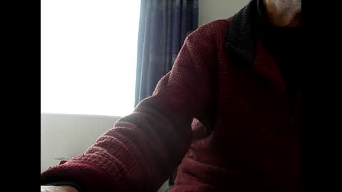 Snapshot of elfyonee chatting on 02.01.25 elfyonee online show from 02.01.25