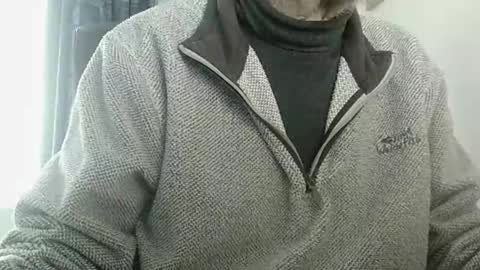 Snapshot of elfyonee chatting on 02.11.25 elfyonee online show from 02.11.25