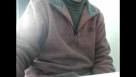 Snapshot of elfyonee chatting on 02.14.25 elfyonee online show from 02.14.25