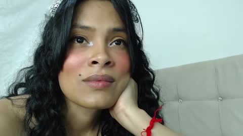 Snapshot of elisa_diaz_14 chatting on 02.09.25 Elisa Diaz online show from 02.09.25