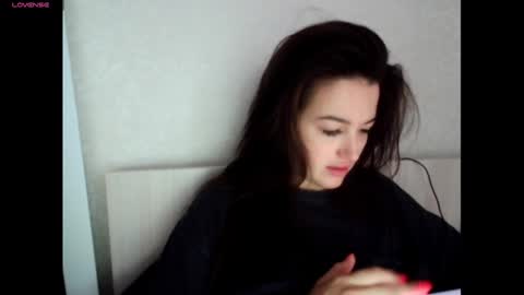 Snapshot of elisa_dove208 chatting on 09.10.25 elisa_dove208 online show from 09.10.25