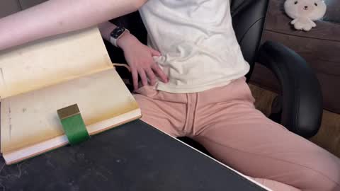 Snapshot of elisa_north chatting on 03.07.25 Elisa North online show from 03.07.25