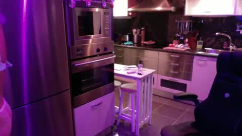 Snapshot of elise_tv chatting on 03.03.25 Barbie online show from 03.03.25