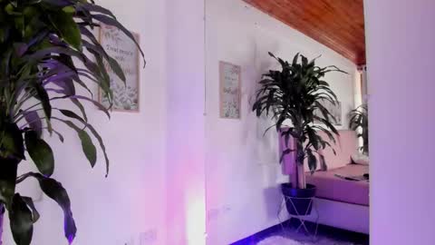 elissa_sexygirl online show from 09.28.25
