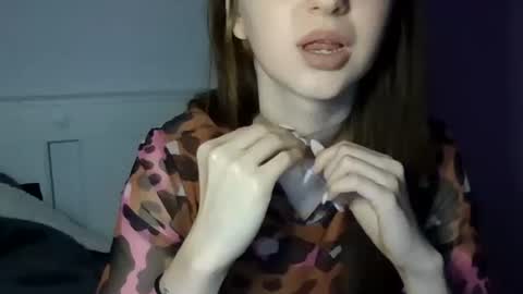 Snapshot of elizabet_18 chatting on 02.12.25 Elizabet 18 online show from 02.12.25