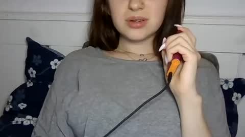 Snapshot of elizabet_18 chatting on 02.18.25 Elizabet 18 online show from 02.18.25