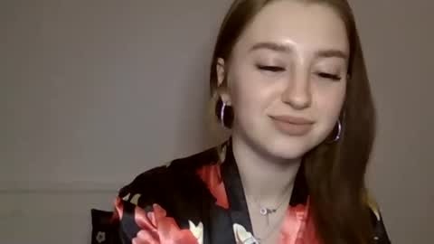 Snapshot of elizabet_18 chatting on 02.21.25 Elizabet 18 online show from 02.21.25