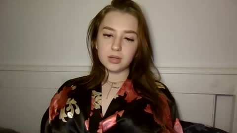 Snapshot of elizabet_18 chatting on 02.25.25 Elizabet 18 online show from 02.25.25