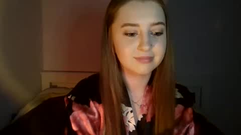 Snapshot of elizabet_18 chatting on 11.12.25 Elizabet 18 online show from 11.12.25