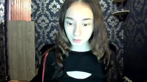 Snapshot of elizabethrice chatting on 12.25.24 elizabethrice online show from 12.25.24