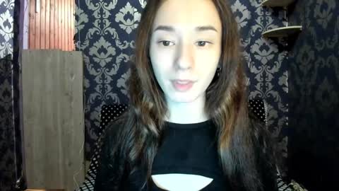 Snapshot of elizabethrice chatting on 01.16.25 elizabethrice online show from 01.16.25