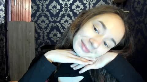 Snapshot of elizabethrice chatting on 01.17.25 elizabethrice online show from 01.17.25