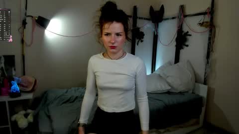 Snapshot of elizebethcreeley chatting on 11.04.25 harlotte online show from 11.04.25