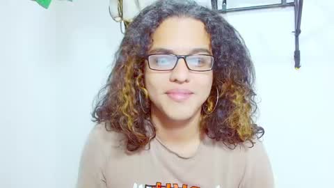 Snapshot of elkingthe chatting on 12.17.24 Diana online show from 12.17.24