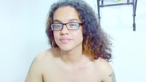 Snapshot of elkingthe chatting on 12.18.24 Diana online show from 12.18.24