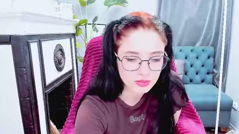 ellie_magic online show from 03.01.25