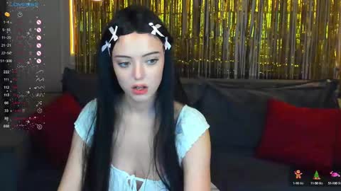 Snapshot of ellyford chatting on 12.24.24 Elly online show from 12.24.24