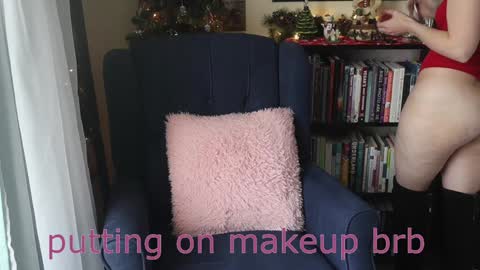 Snapshot of ellynaomi chatting on 12.07.24 Elly Naomi online show from 12.07.24