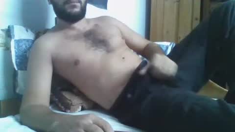 Snapshot of elphotographermedo chatting on 10.26.25 Mr.M online show from 10.26.25