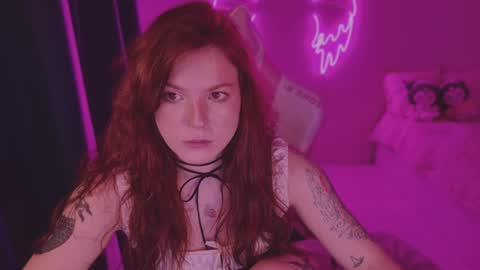 Snapshot of elsie_ginger chatting on 12.10.24 Elsie online show from 12.10.24