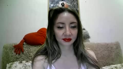 ElvinaSweet online show from 10.16.25