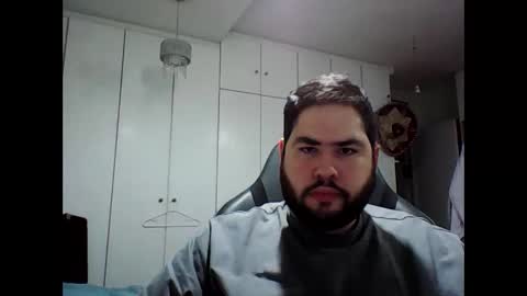 Snapshot of embarrassed_str8_3incher chatting on 09.21.25 embarrassed_str8_3incher online show from 09.21.25