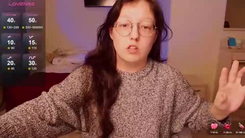 Snapshot of emigooflordxd chatting on 09.25.25 Emi online show from 09.25.25