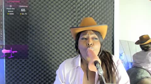 emilyrojas online show from 01.19.25