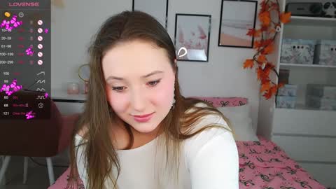 Snapshot of emilyxgrasez chatting on 01.15.25 Emily online show from 01.15.25