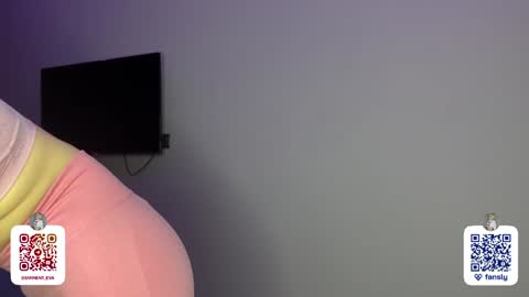 Snapshot of eminent_eva chatting on 02.07.25 Eminent Eva online show from 02.07.25