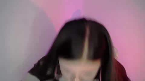 Snapshot of emma_naa chatting on 09.19.25 Emma online show from 09.19.25