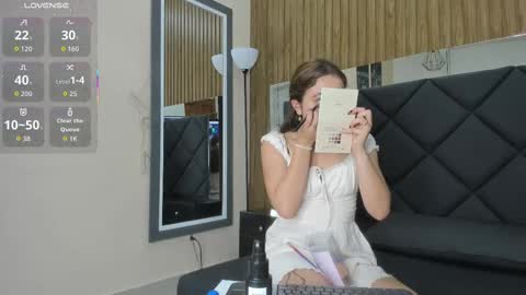 emma online show from 09.20.25