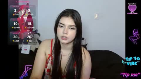 Snapshot of emma_yui19 chatting on 09.28.25 emma online show from 09.28.25